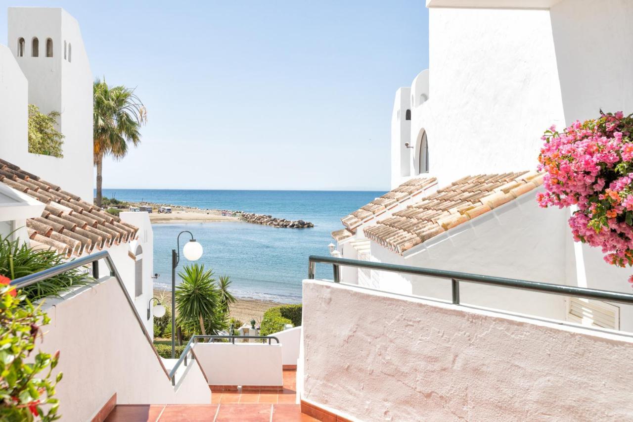 Front Sea View Apartment Estepona Ngoại thất bức ảnh